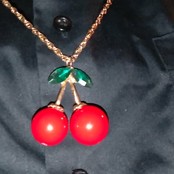 Vintage Jewelry - My grandma's necklace & cherry pendant $13